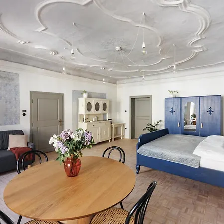 Am Znaimertor Pensión 3*