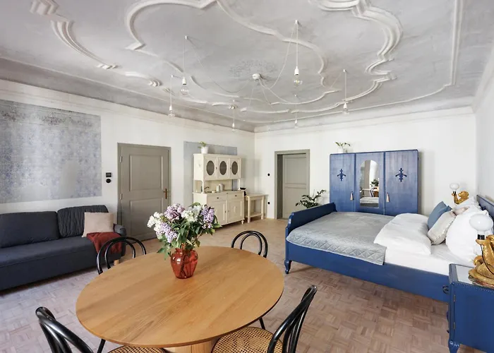 Am Znaimertor Pensión 3*